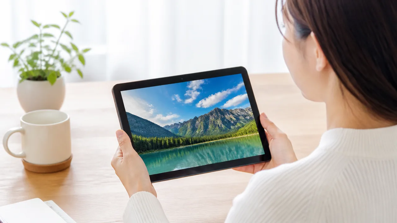 アイリスオーヤマの10インチタブレットの口コミは？評判と使い心地を解説